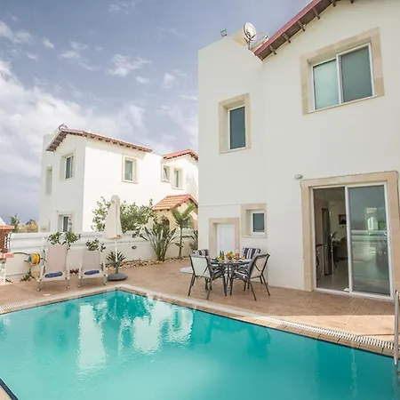 Vila The Complete Guide To Renting Your Exclusive Holiday In With Private Pool And Close To The Beach Paralimni 1325